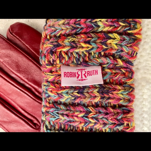 🛍Host Pick!🛍 NWOT Canada Winter Beanie Toque ❄️ - Picture 3 of 5